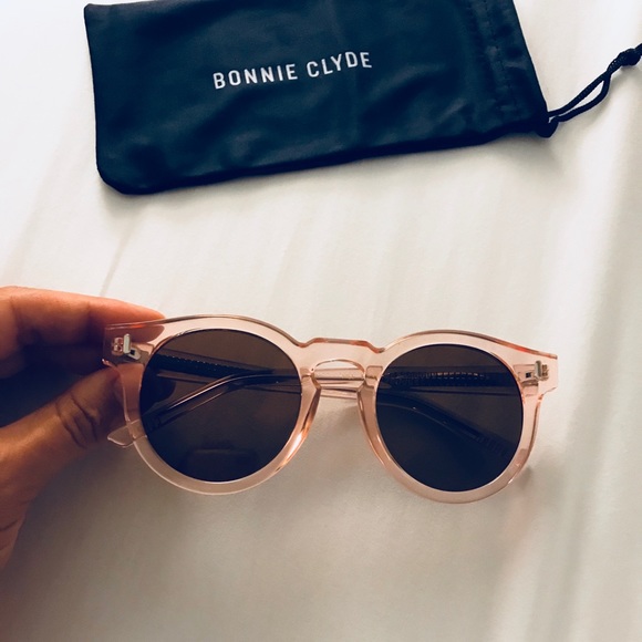 Bonnie & Clyde Pale Pink Sunglasses - Picture 1 of 4